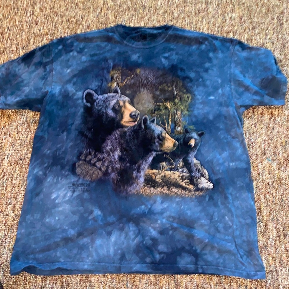 Vintage The Mountain USA black grizzly bears blue grungy tie dye T-shirt